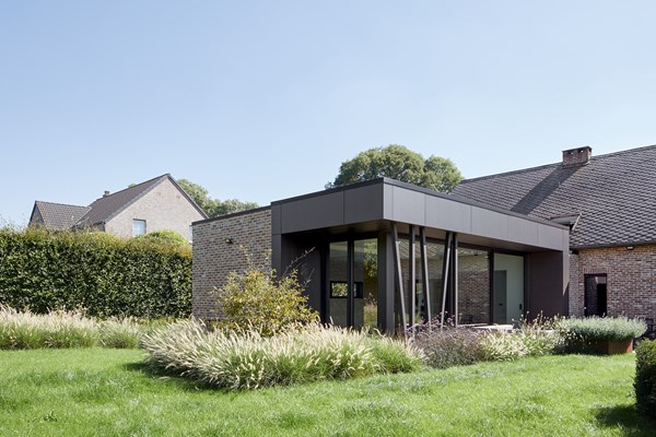 Extension-A-Oleye-05